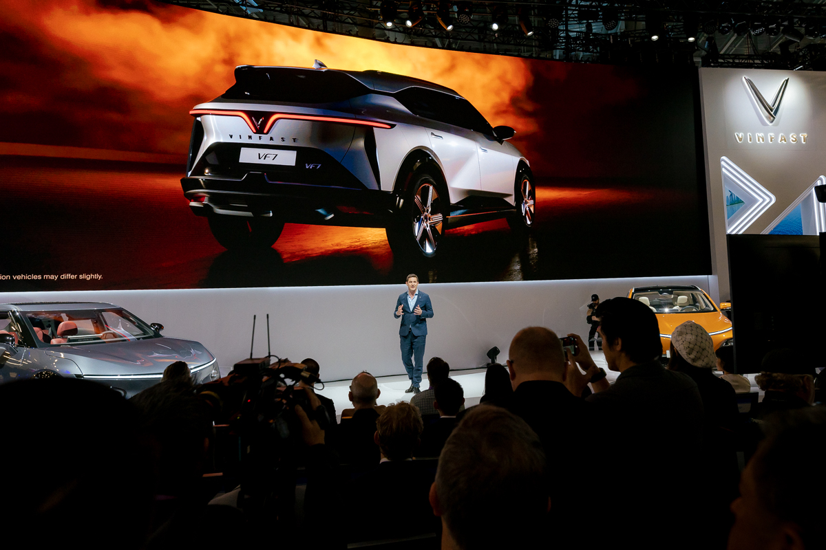 VINFAST ANNOUNCES VF 6 AND VF 7 ALL-ELECTRIC CROSSOVER SPECS. EARLY ...