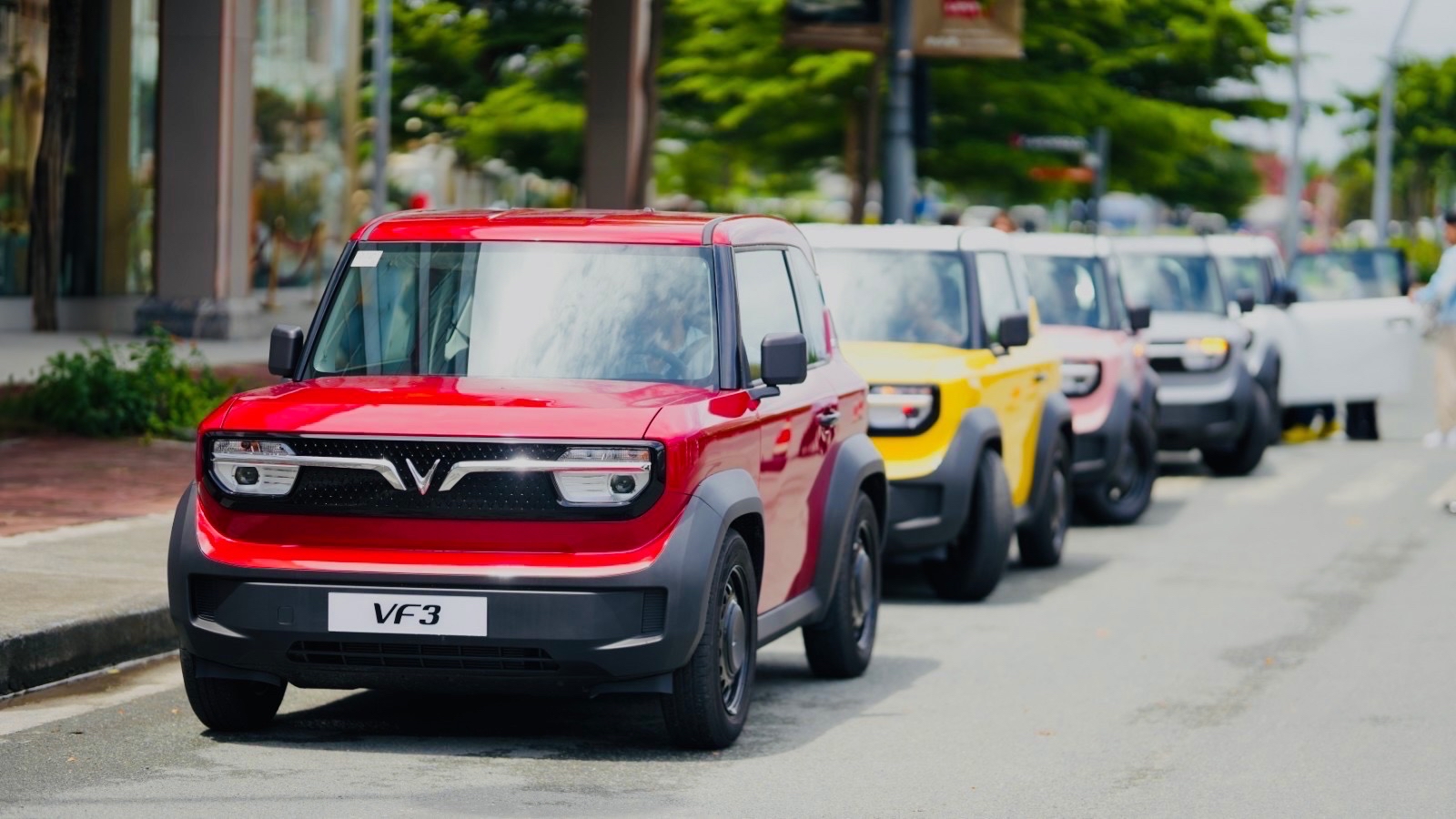 VINFAST OFFICIALLY LAUNCHES THE VF 3 ELECTRIC VEHICLE IN THE ...